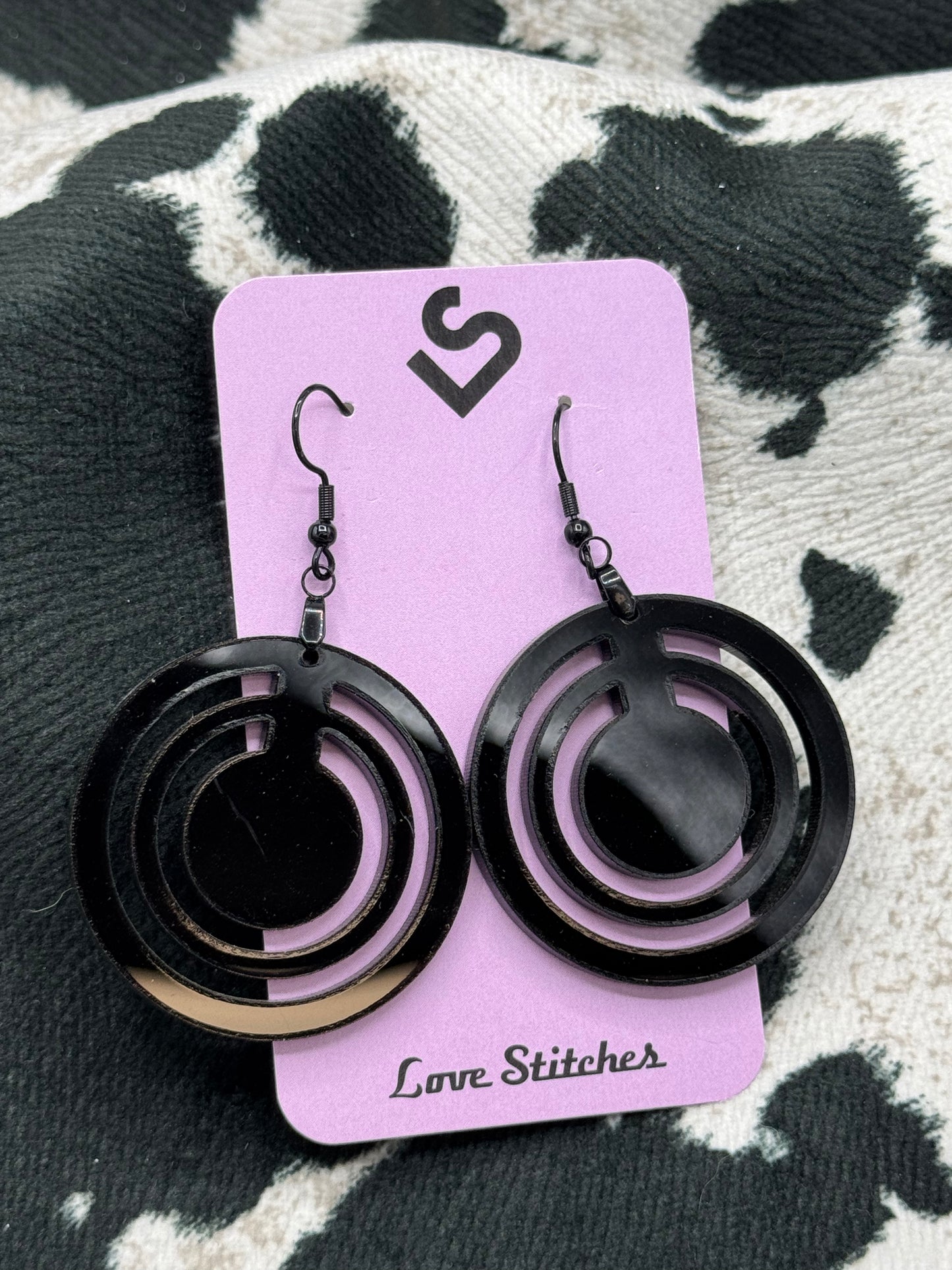 3 circle earrings