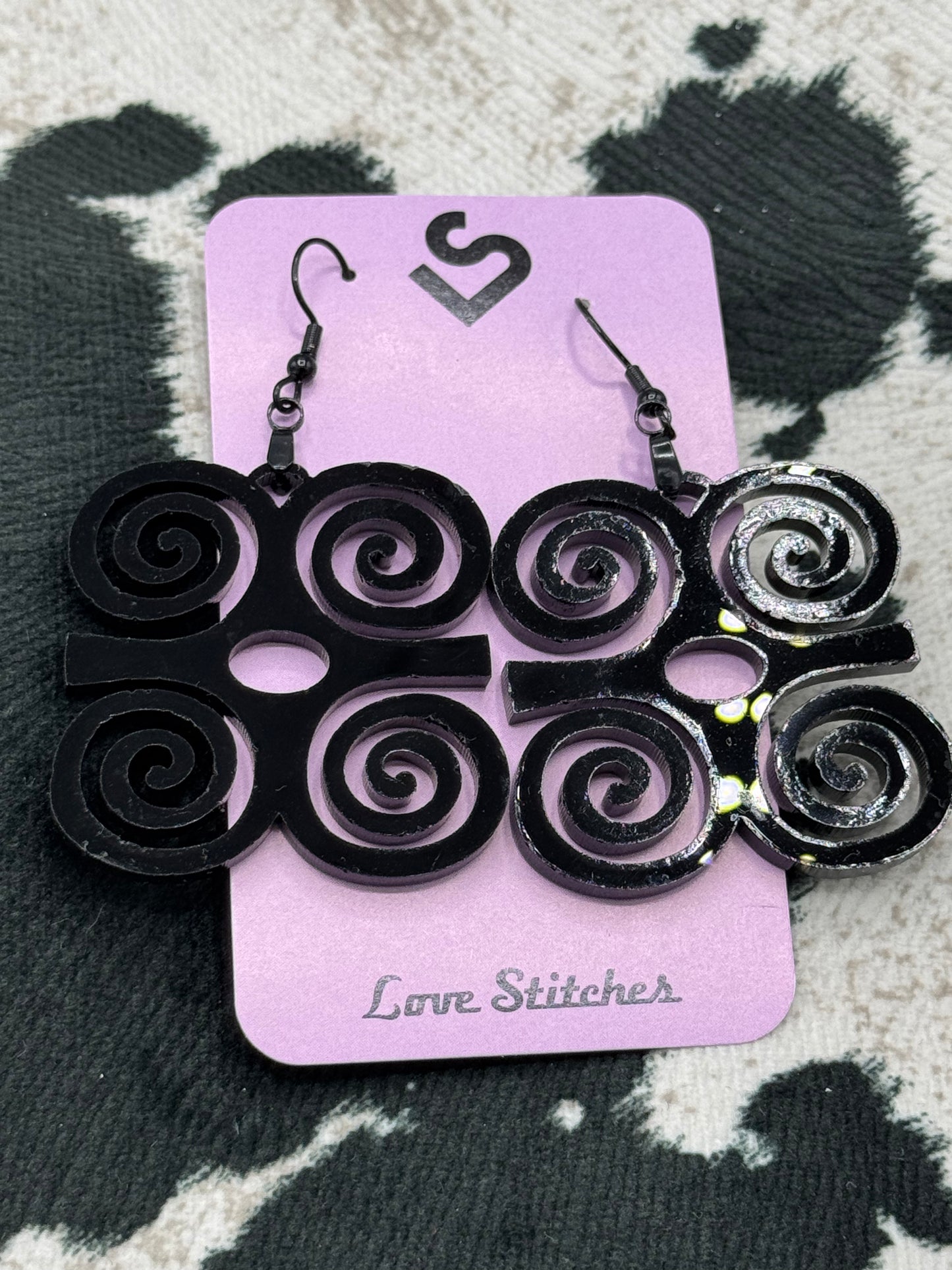 Swirl square earrings